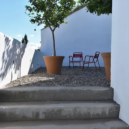 Alojamento de Acomodação e Pequeno-almoço Casa Almara 3*