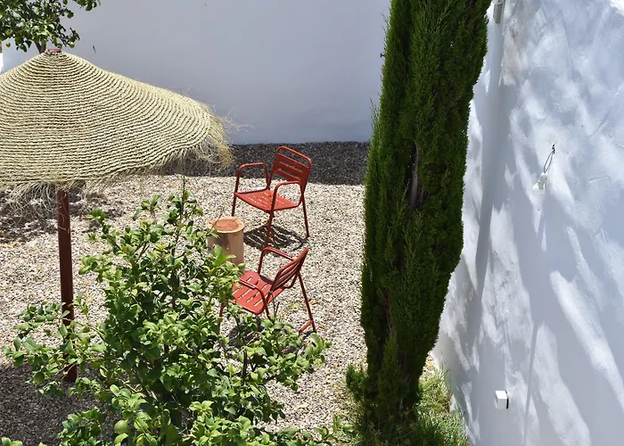 Casa Almara Bed & Breakfast 3*